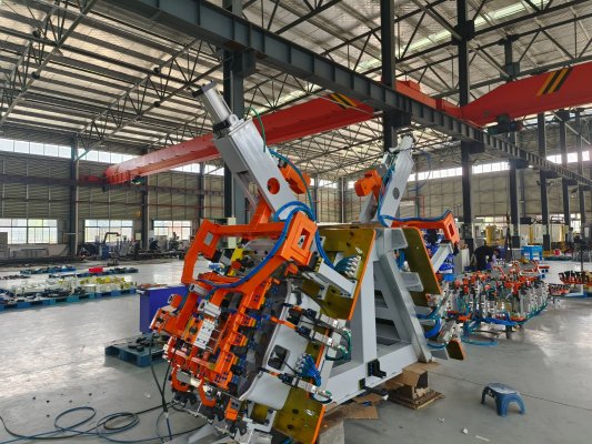 四門兩蓋機器人滾邊